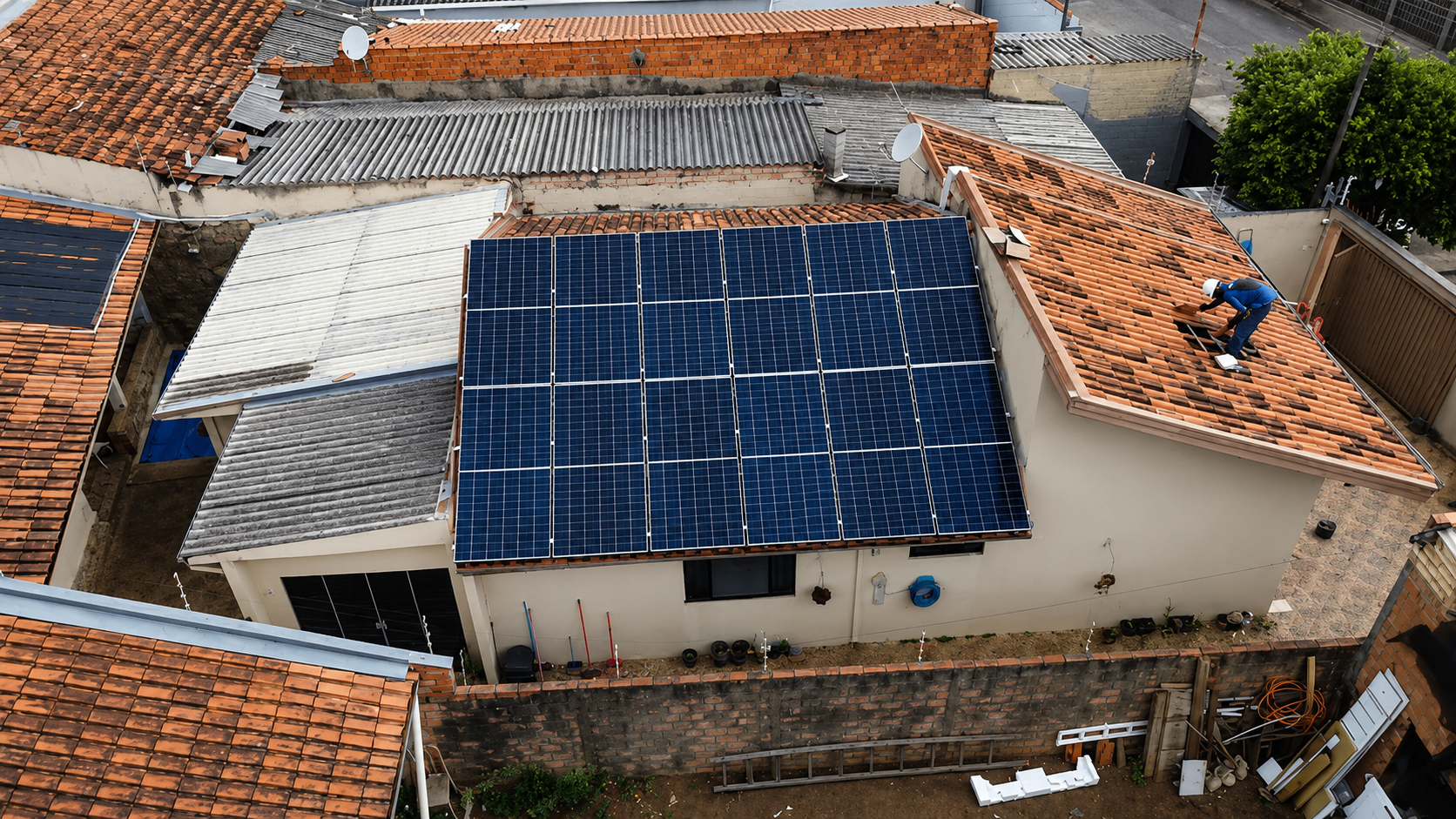 Projeto residencial de energia solar realizado pela TIOSUN em Avaré